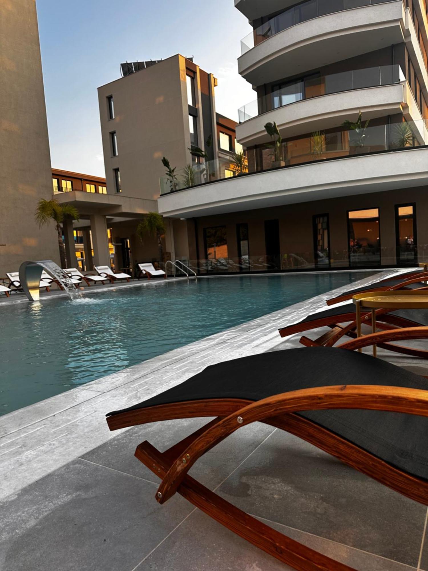 A&G Hotel Radhimë المظهر الخارجي الصورة