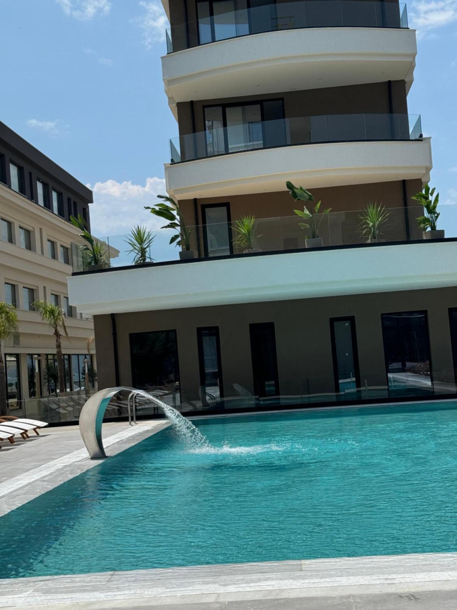A&G Hotel Radhimë المظهر الخارجي الصورة