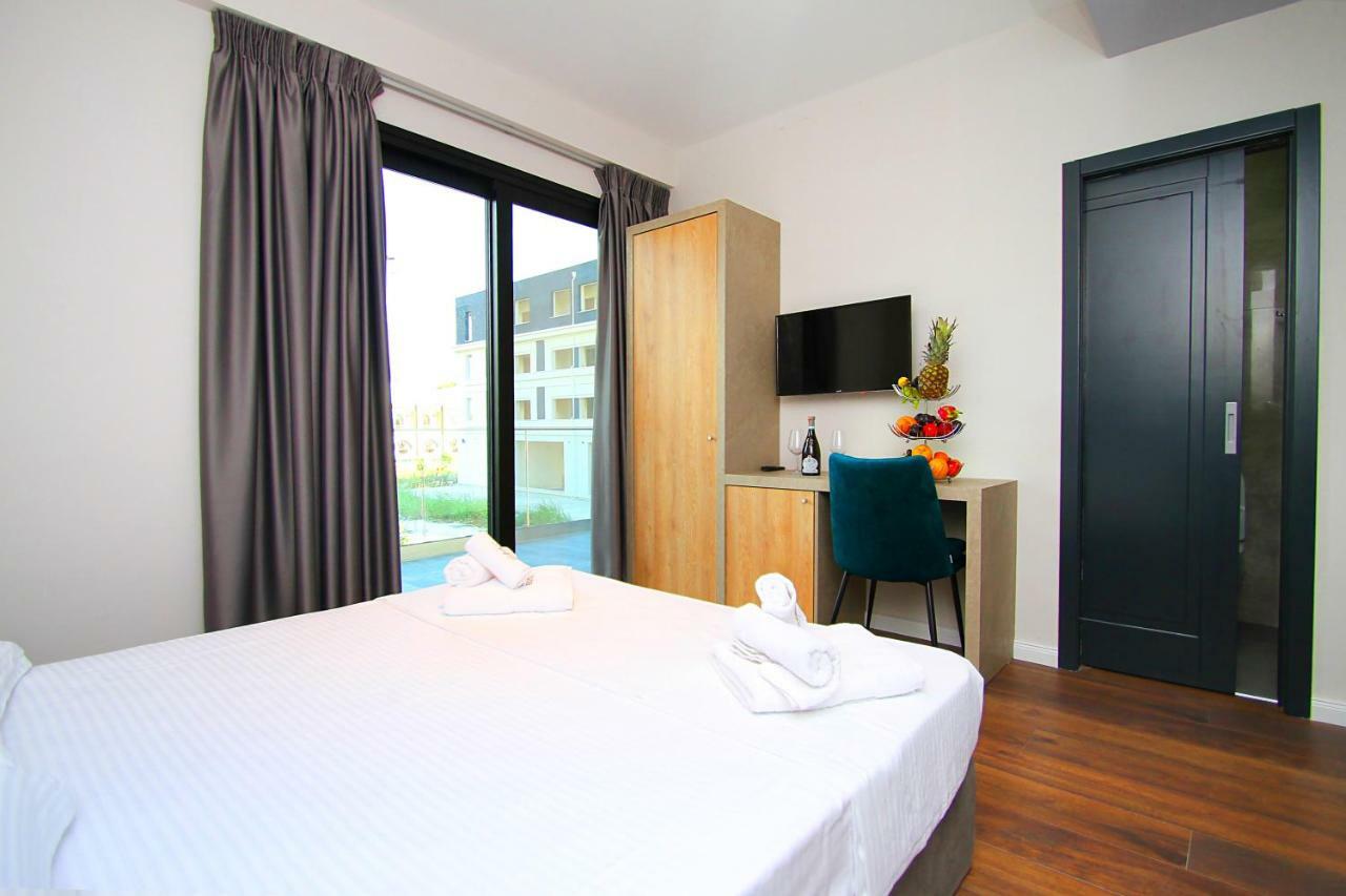 A&G Hotel Radhimë المظهر الخارجي الصورة
