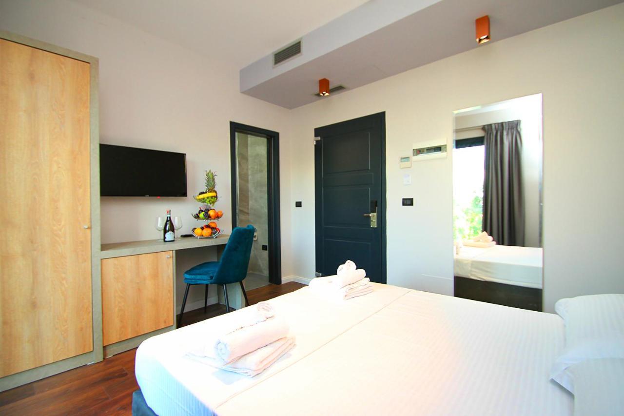 A&G Hotel Radhimë المظهر الخارجي الصورة